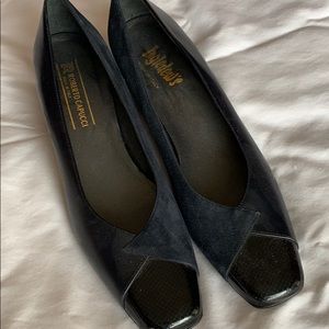 Navy & suede dress flats/loafers 1 1/2” heel